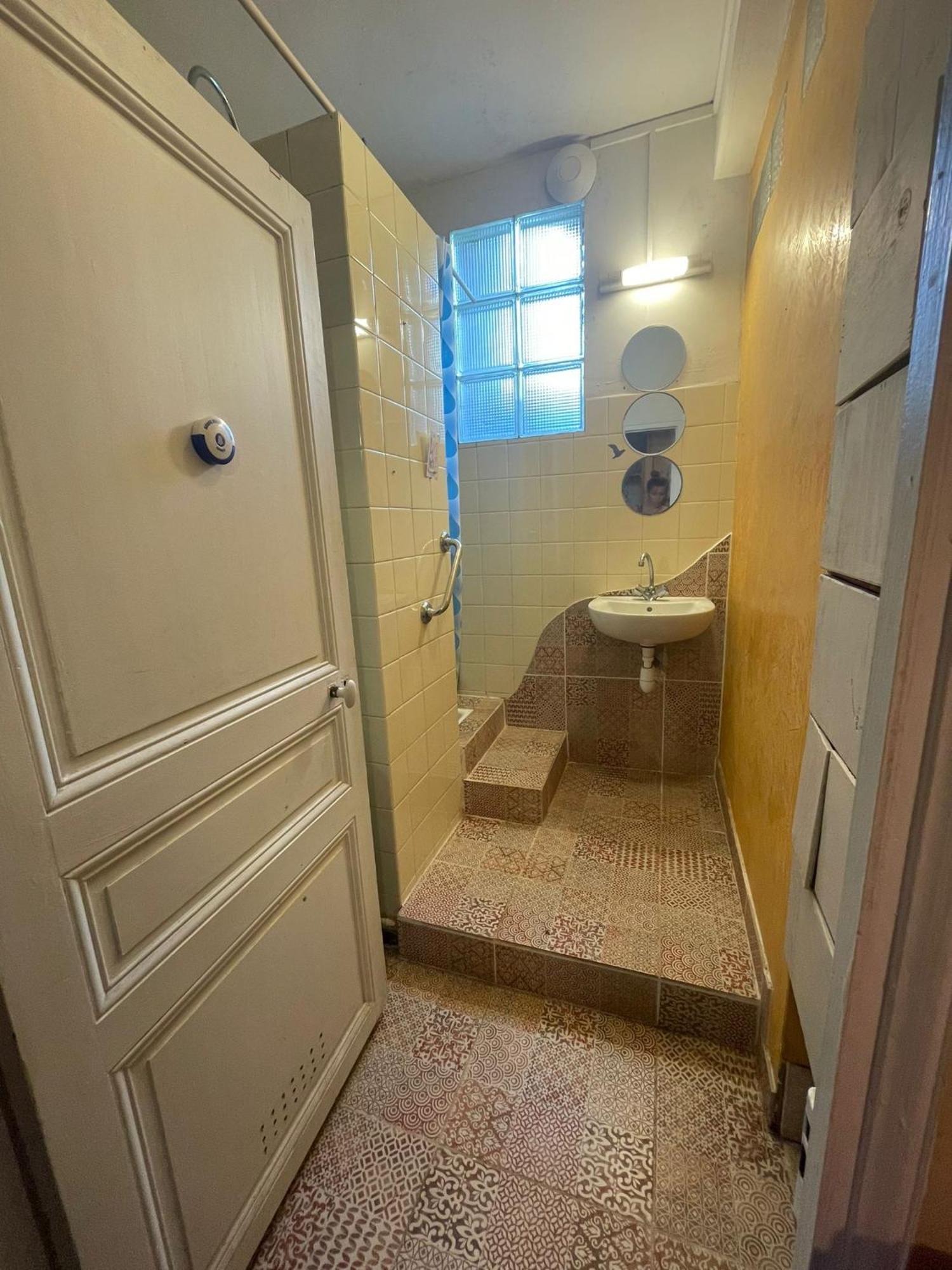Berce Quarto em Acomodações Particulares *